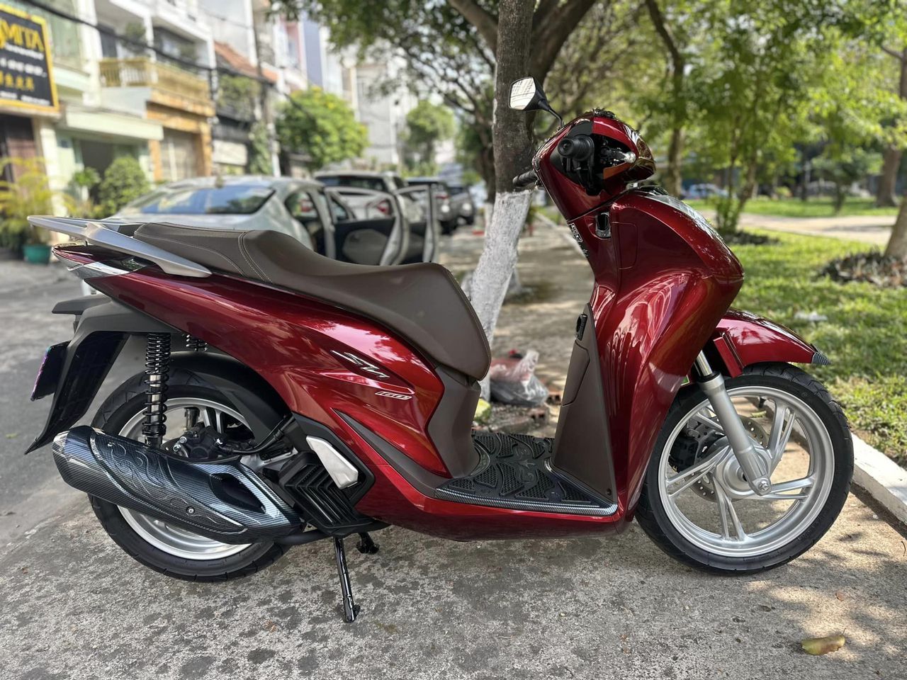 Thông số kỹ thuật xe Honda Sh 160i 2025