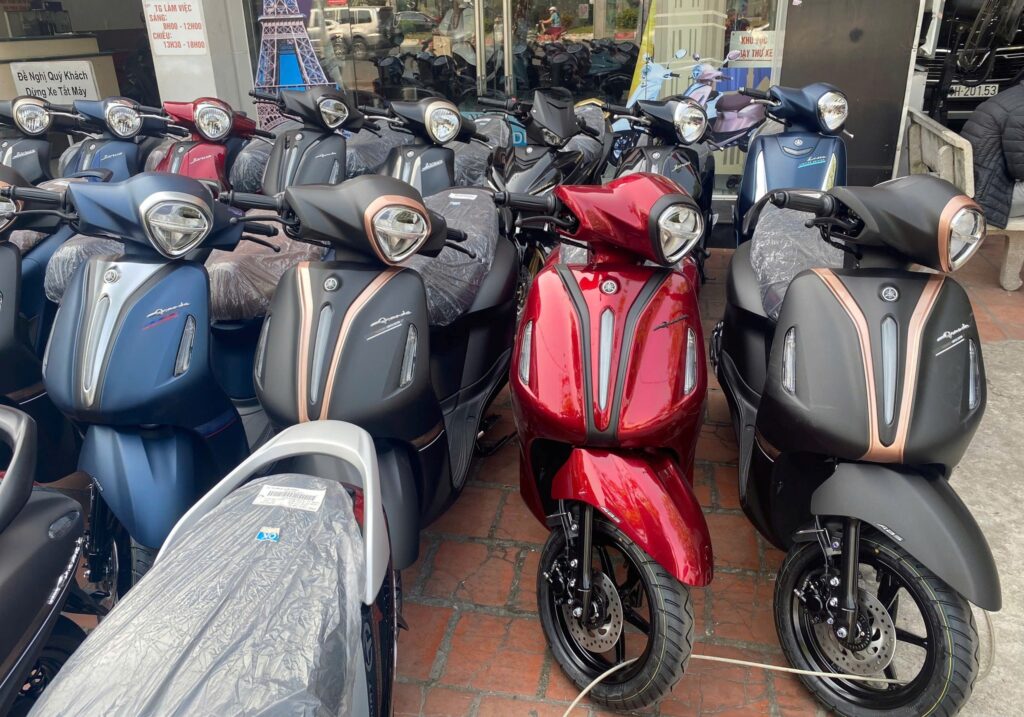 Giá xe Yamaha Grande 2025