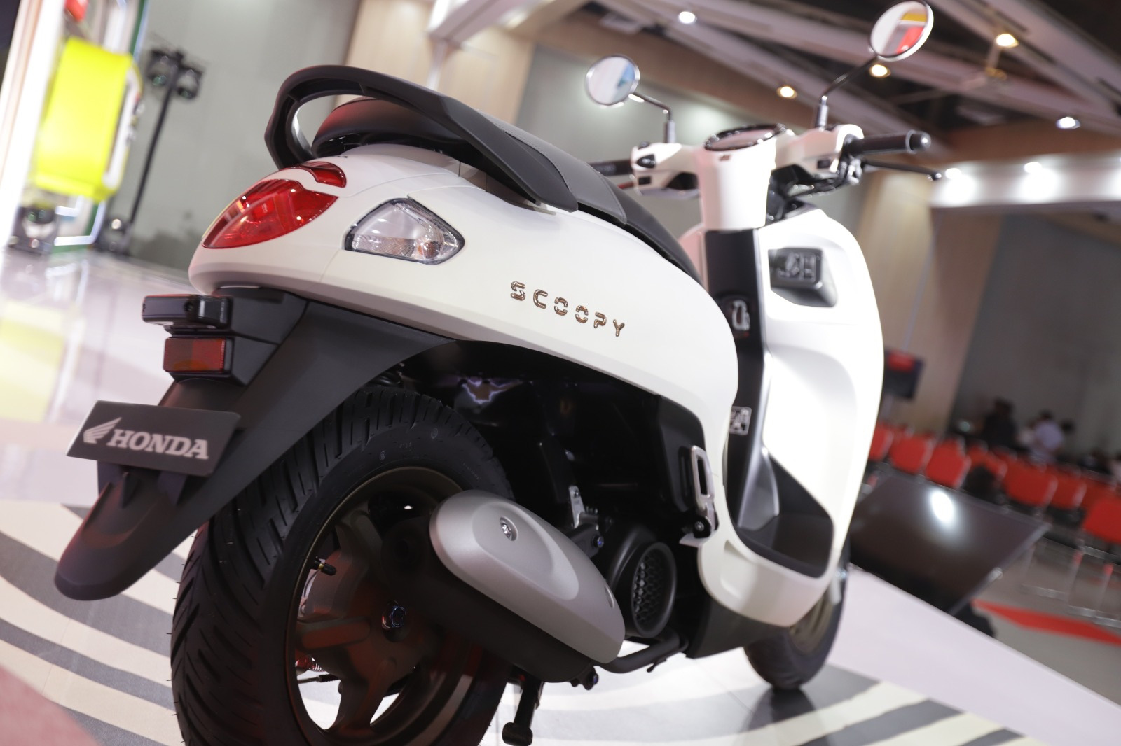 Honda Scoopy 2025 Chính Hãng Với Tiện Ích Hiện Đại Cho Cuộc Sống Đô Thị