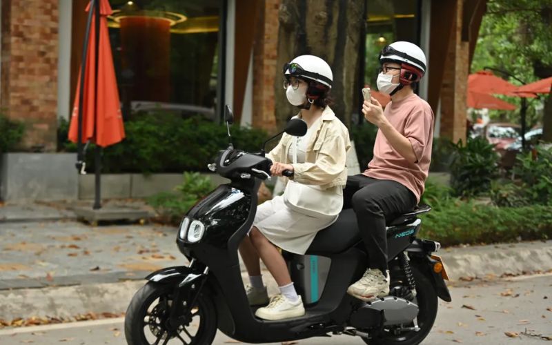 Top 7 dòng xe máy điện dành cho học sinh nữ cấp 3