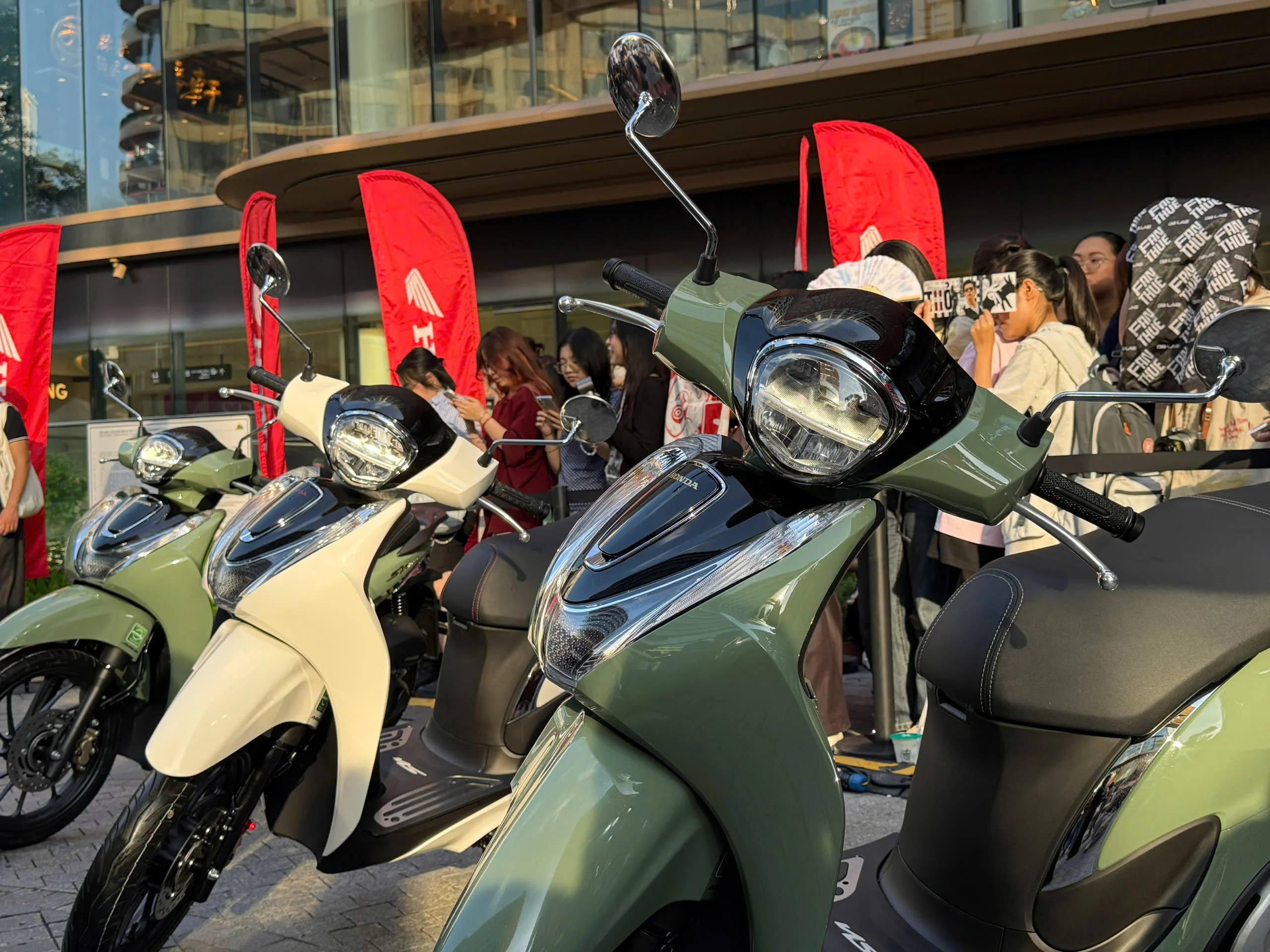 Giá xe Honda SH Mode 2027 bao nhiêu?